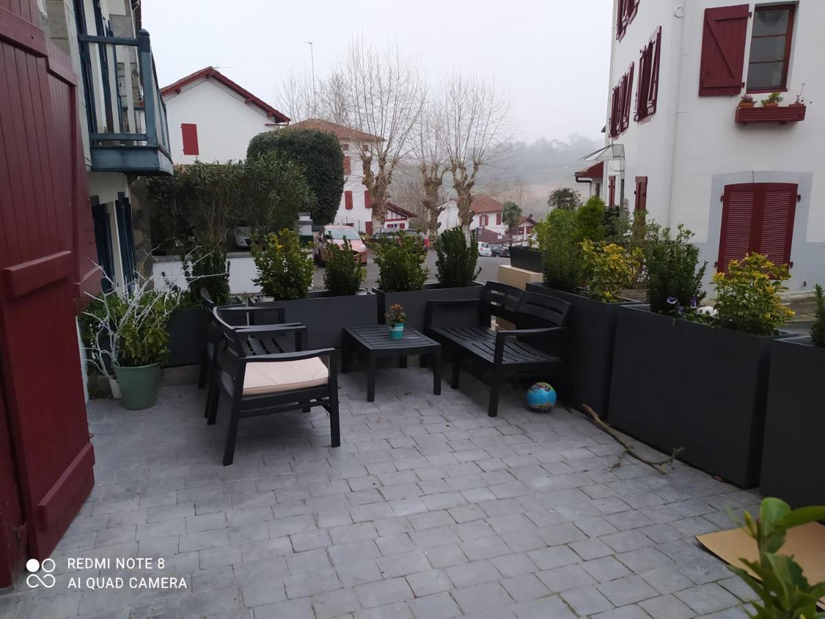 Appartement Rez De Chaussee 2 Chambres Avec Terrasse ก็องโบ-เล-แบ็ง ภายนอก รูปภาพ
